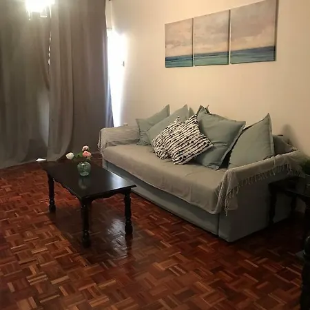 Апартаменты Nice Flat In The City Centre And 2 Min From Beach *